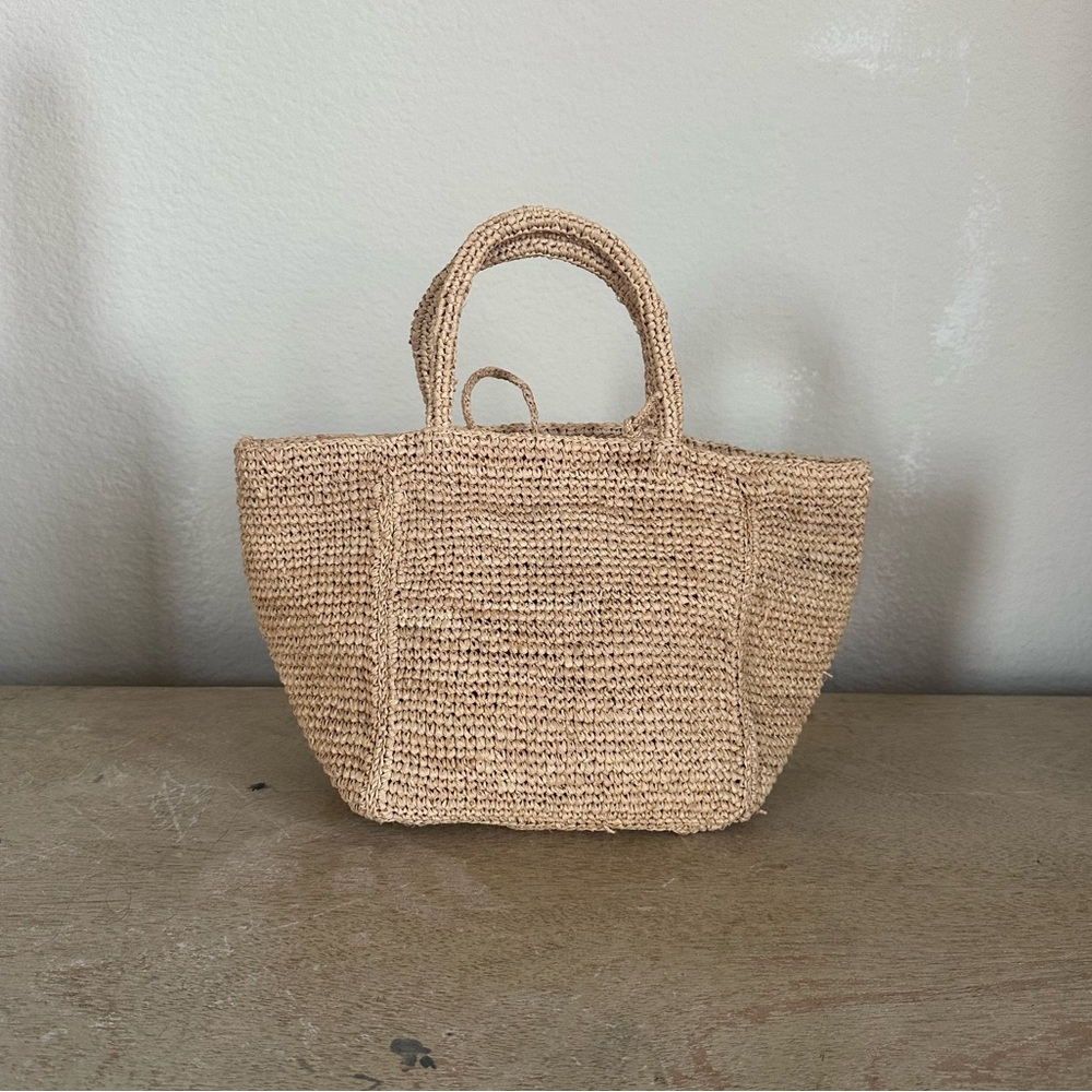 Woven Straw Tote Bag in Natural - Lightweight Summer Handbag
